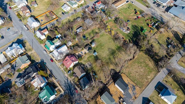 224 N CHURCH ST, Woodstock, VA 22664