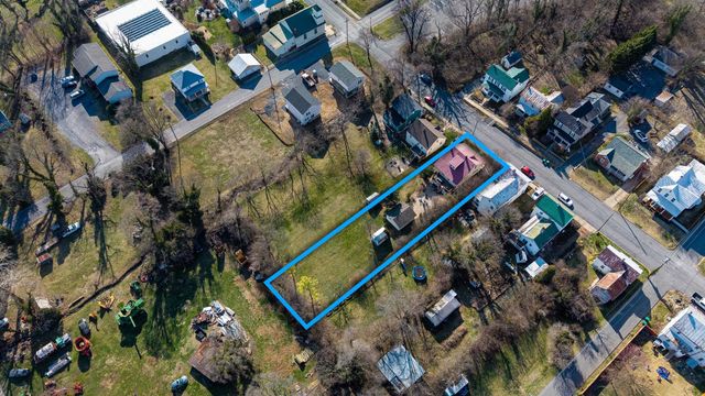 224 N CHURCH ST, Woodstock, VA 22664