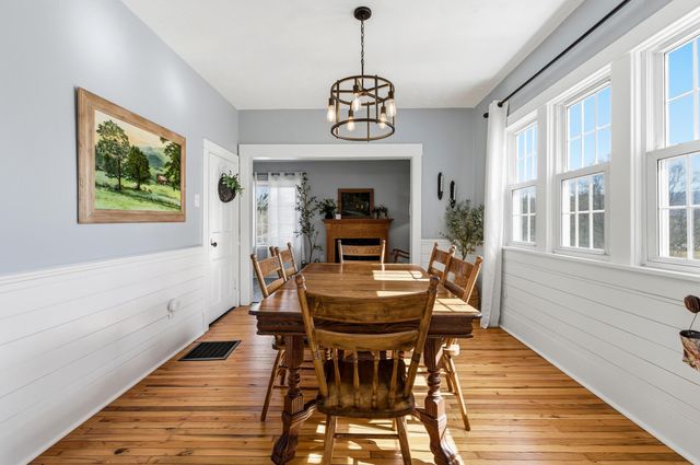 224 N CHURCH ST, Woodstock, VA 22664