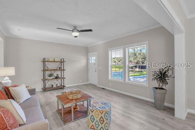 15 Vine St, Hilton Head Island, SC 29926