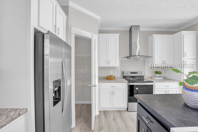 15 Vine St, Hilton Head Island, SC 29926