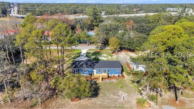 15 Vine St, Hilton Head Island, SC 29926