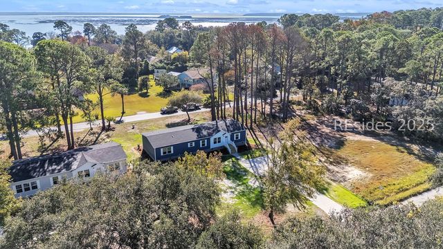 15 Vine St, Hilton Head Island, SC 29926