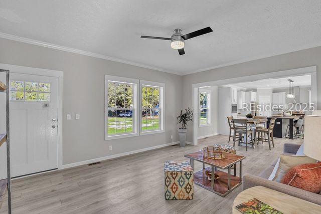 15 Vine St, Hilton Head Island, SC 29926