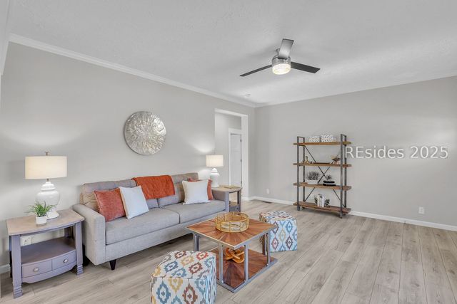 15 Vine St, Hilton Head Island, SC 29926