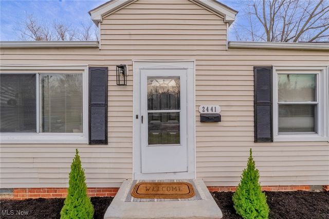 2441 Malden Road, Cleveland, OH 44121