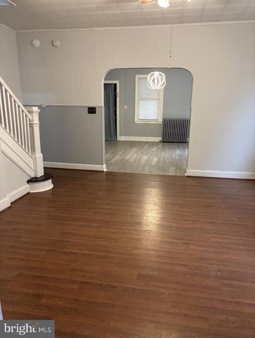 302 MONMOUTH ST, Gloucester City, NJ 08030