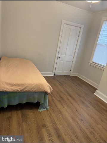 302 MONMOUTH ST, Gloucester City, NJ 08030