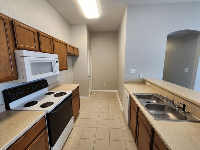 209 Deborah Lane, Crowley, TX 76036