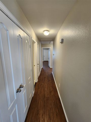 209 Deborah Lane, Crowley, TX 76036