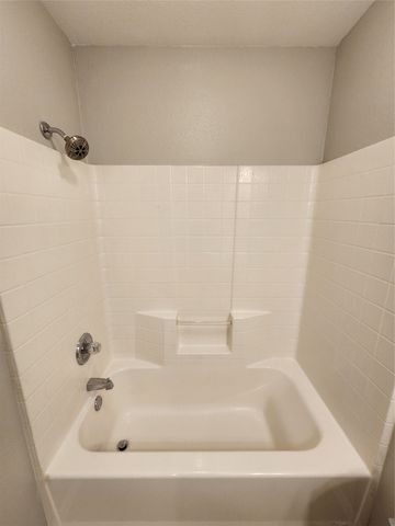 209 Deborah Lane, Crowley, TX 76036