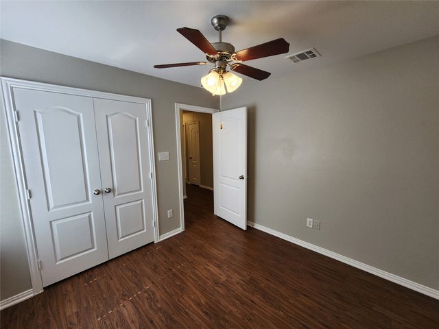 209 Deborah Lane, Crowley, TX 76036