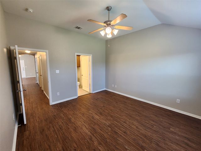 209 Deborah Lane, Crowley, TX 76036