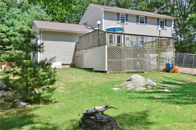 6 Ferris Drive, Coventry, RI 02816