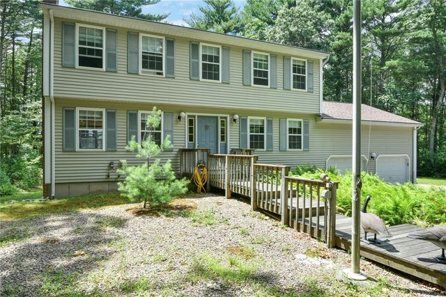 6 Ferris Drive, Coventry, RI 02816