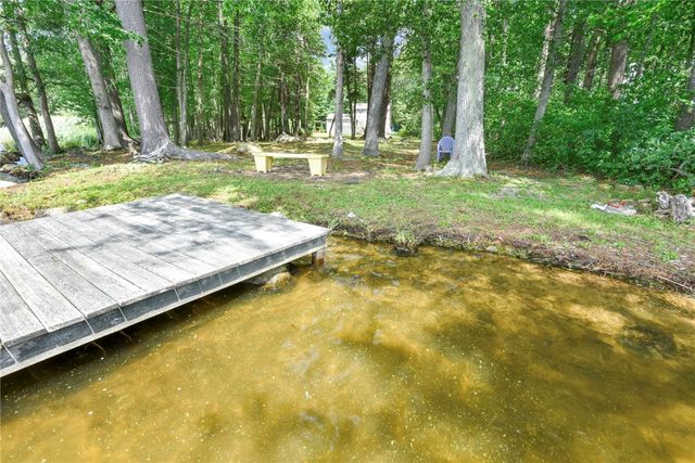 6 Ferris Drive, Coventry, RI 02816