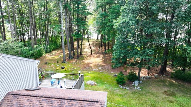 6 Ferris Drive, Coventry, RI 02816
