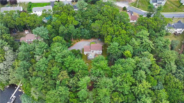 6 Ferris Drive, Coventry, RI 02816