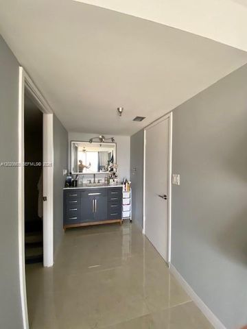 290 174th St 2012, Sunny Isles Beach, FL 33160