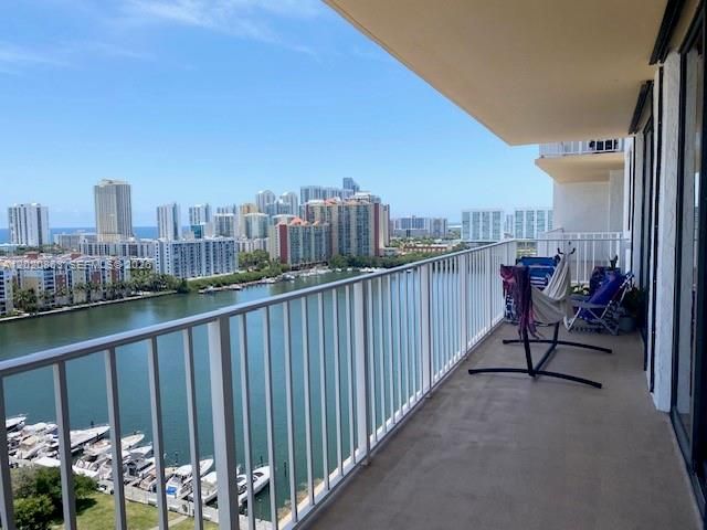 290 174th St 2012, Sunny Isles Beach, FL 33160