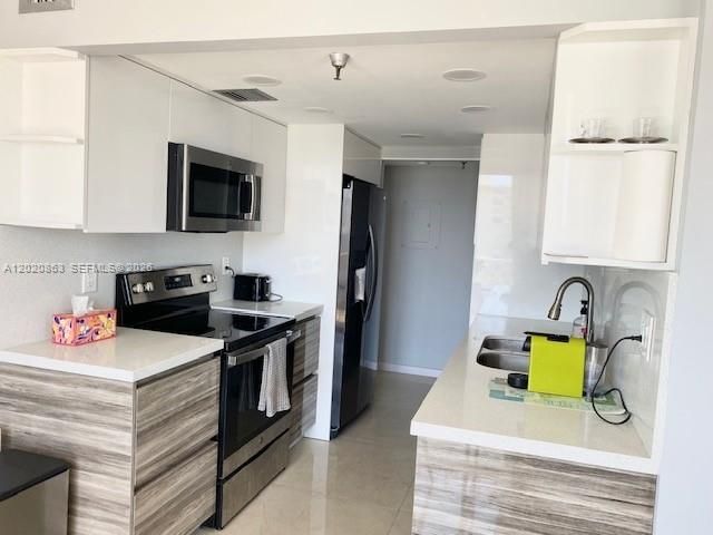 290 174th St 2012, Sunny Isles Beach, FL 33160