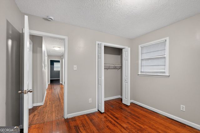 996 Forest Valley Drive SE, Atlanta, GA 30354