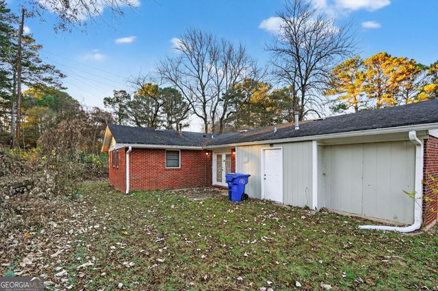 996 Forest Valley Drive SE, Atlanta, GA 30354