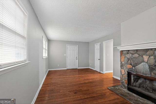 996 Forest Valley Drive SE, Atlanta, GA 30354