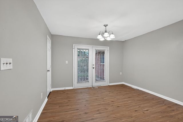 996 Forest Valley Drive SE, Atlanta, GA 30354