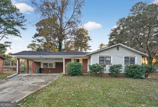 996 Forest Valley Drive SE, Atlanta, GA 30354