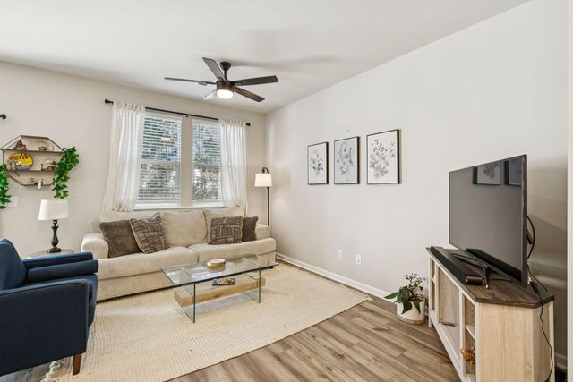 8412 Hidden Bakers Trace, North Charleston, SC 29418