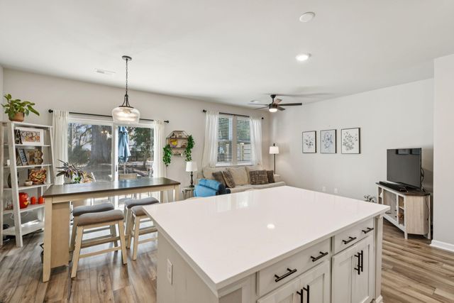 8412 Hidden Bakers Trace, North Charleston, SC 29418