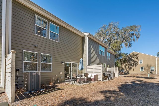 8412 Hidden Bakers Trace, North Charleston, SC 29418