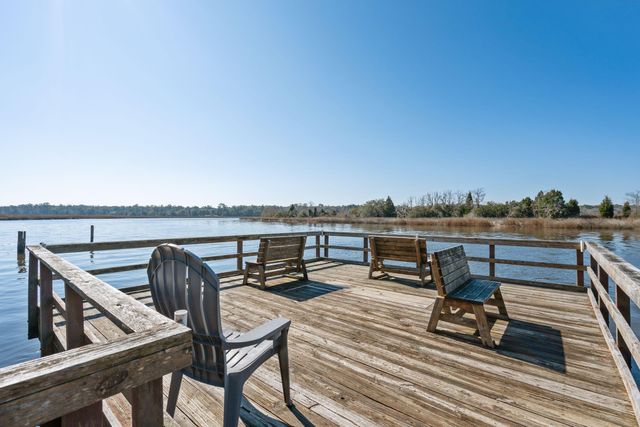 8412 Hidden Bakers Trace, North Charleston, SC 29418