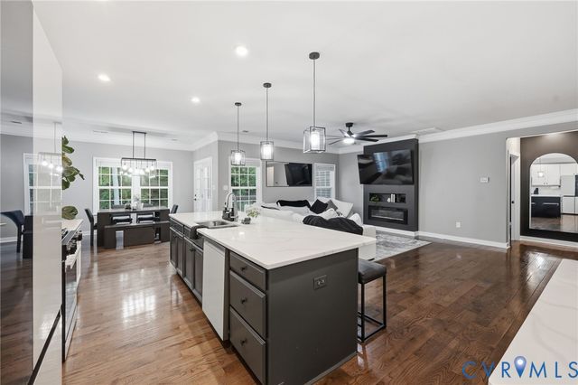 8313 Fedora Dr, Chesterfield, VA 23838