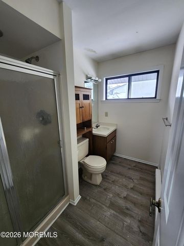 126 Tower Hill Drive 205, Red Bank, NJ 07701