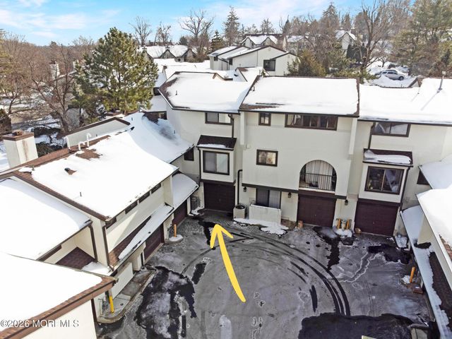 126 Tower Hill Drive 205, Red Bank, NJ 07701