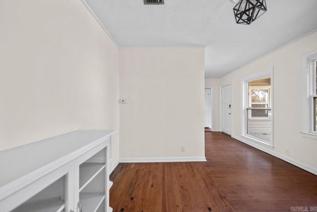 4201 N Cypress Street, North Little Rock, AR 72116