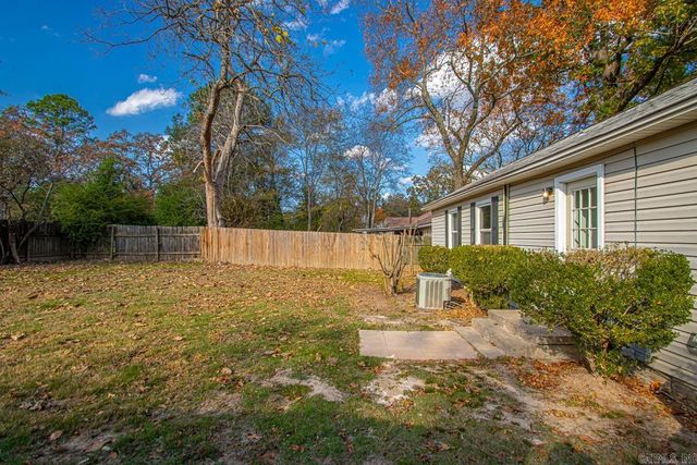 4201 N Cypress Street, North Little Rock, AR 72116