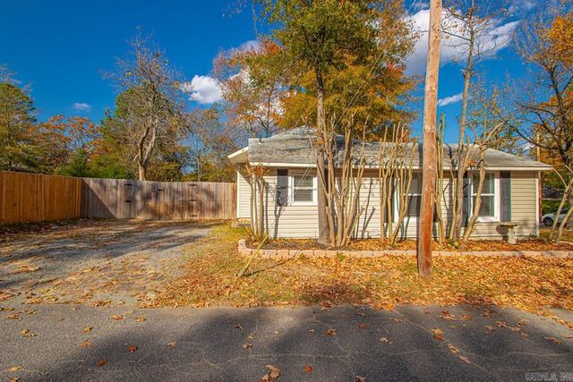 4201 N Cypress Street, North Little Rock, AR 72116