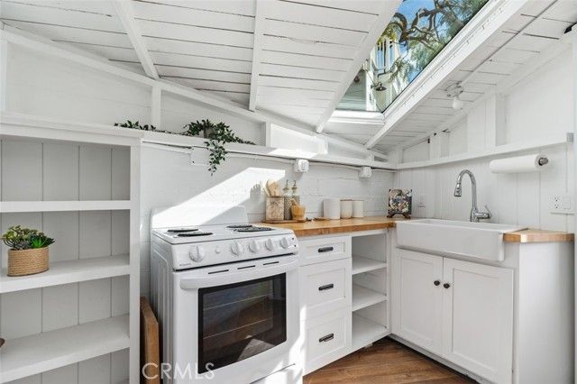 509 Diamond, Laguna Beach, CA 92651