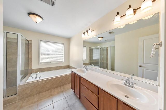 44 Magnolia Parkway, Hampton, GA 30228