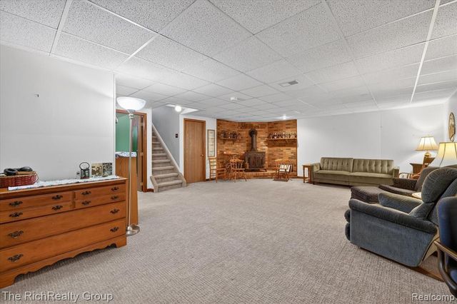 12116 Shenandoah Drive, South Lyon, MI 48178