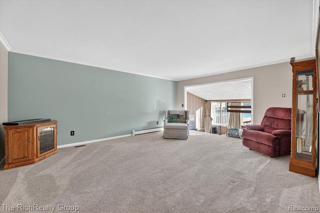 12116 Shenandoah Drive, South Lyon, MI 48178