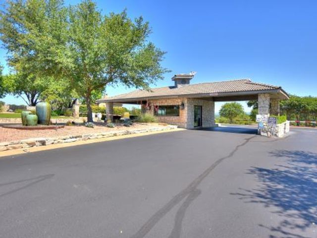 27213 Waterfall Hill PKWY, Spicewood, TX 78669