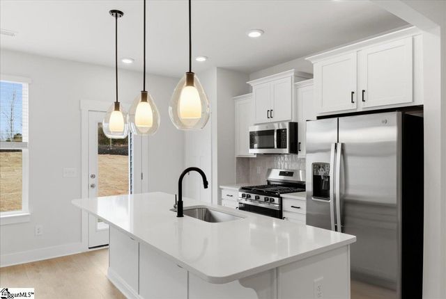 264 Silo Ridge Drive, Anderson, SC 29621