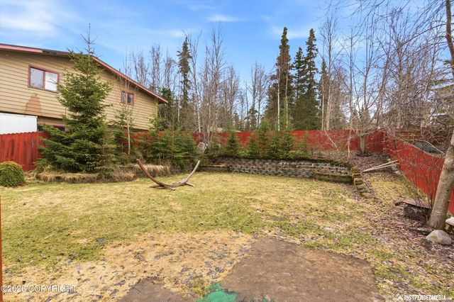 8845 Spruce Brook Street, Anchorage, AK 99507