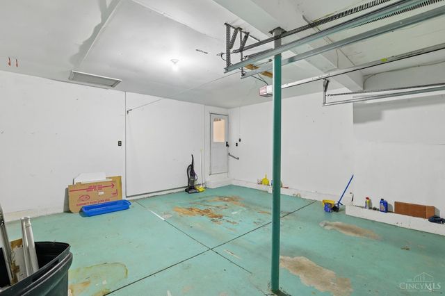 1410 Lela Lane, Miami Twp, OH 45150