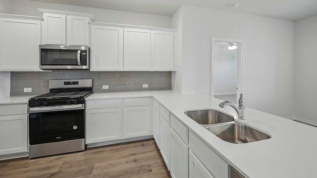 2433 Eagle Mountain Way, Celina, TX 75009