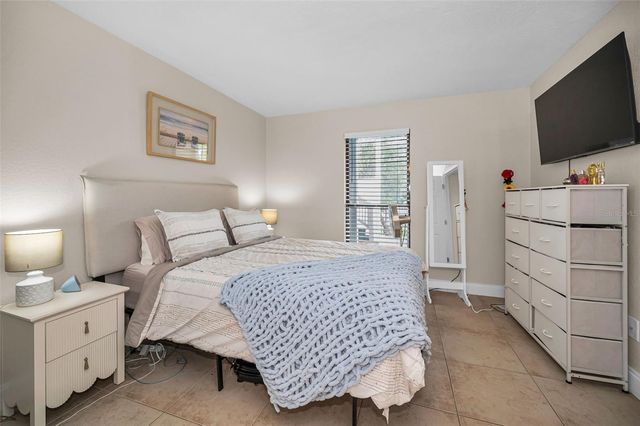 455 ALT 19 S 83, Palm Harbor, FL 34683